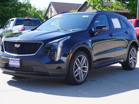 Used 2023 Cadillac XT4 Sport AWD/4WD image 7