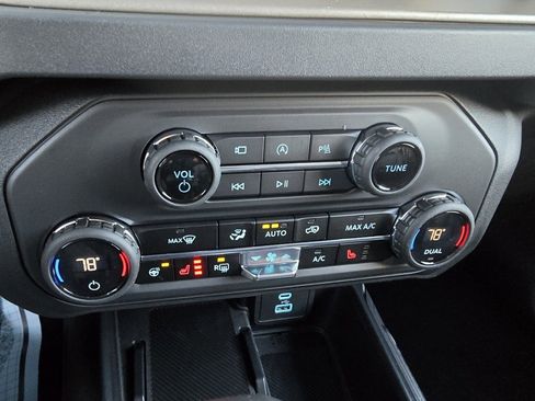 New 2025 Ford Bronco Outer Banks image 30