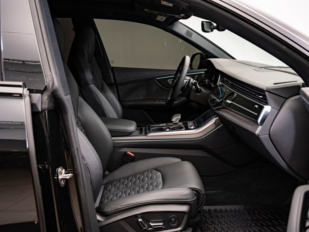 Used 2025 Audi RS Q8 performance AWD/4WD image 24