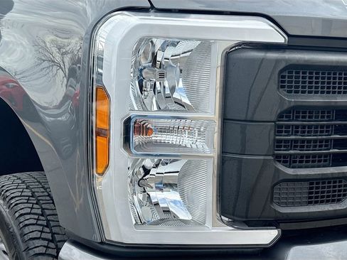 Used 2024 Ford F250 XL w/ XL Driver Assist Package image 37