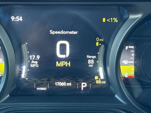 Used 2025 Jeep Wrangler Unlimited Rubicon 4xe w/ Convenience Group AWD/4WD image 25