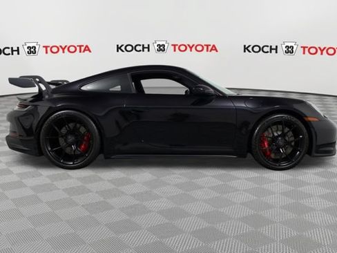 Used 2022 Porsche 911 GT3 RWD image 3