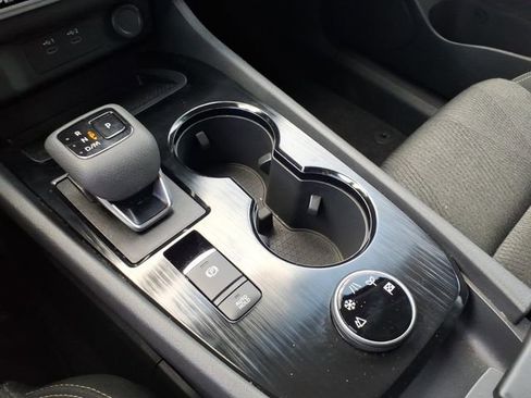 Used 2025 Nissan Rogue SV AWD/4WD image 24