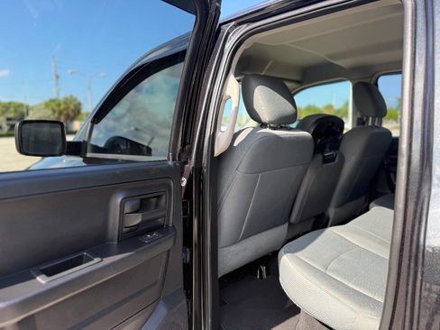 Used 2016 RAM 1500 Express w/ Black Ram 1500 Express Group RWD image 15