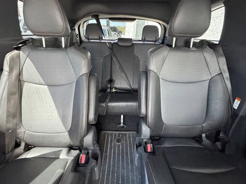 Used 2022 Toyota Sienna XSE w/ XSE Plus Package AWD/4WD image 28