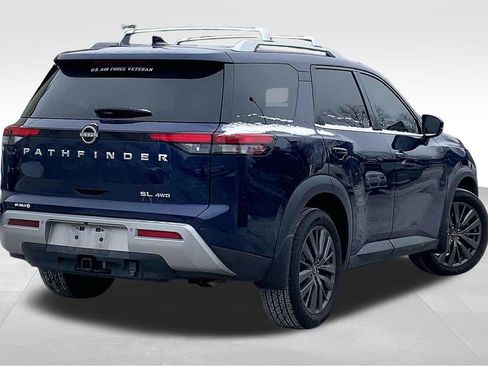 Used 2022 Nissan Pathfinder SL w/ SL Premium Package image 9