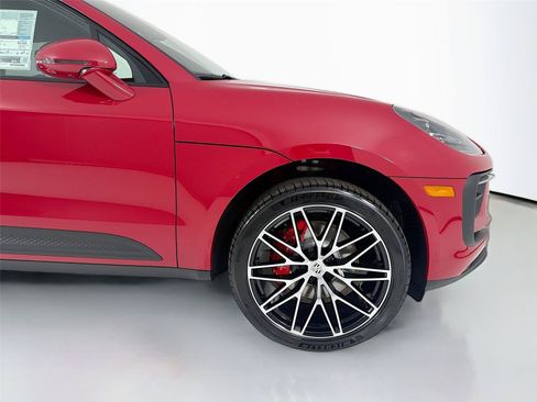 New 2026 Porsche Macan S AWD/4WD image 29