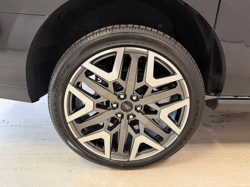 New 2026 Ford Expedition Max Platinum w/ Platinum Ultimate Package AWD/4WD image 11