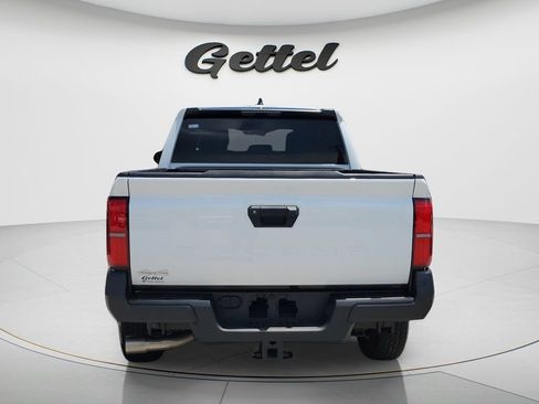 Certified 2024 Toyota Tacoma SR AWD/4WD image 6