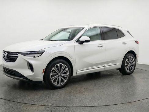 Used 2024 Buick Envision Preferred image 3