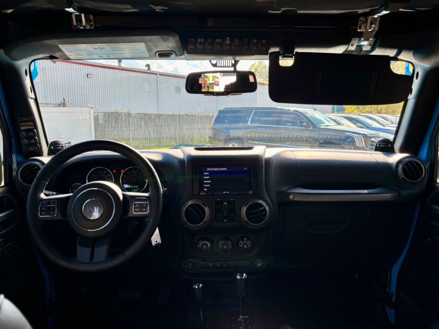 Used 2013 Jeep Wrangler Unlimited Sport AWD/4WD image 12