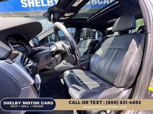 Used 2018 BMW 530i xDrive AWD/4WD image 10