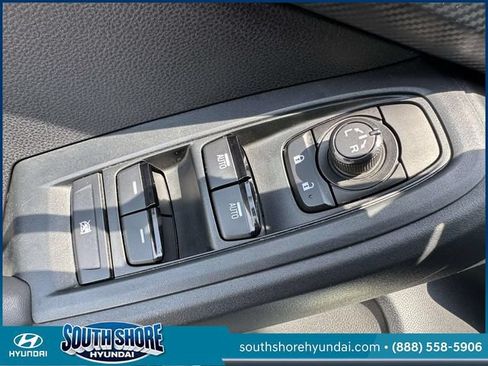 Used 2024 Subaru Crosstrek 2.0i Premium AWD/4WD image 19