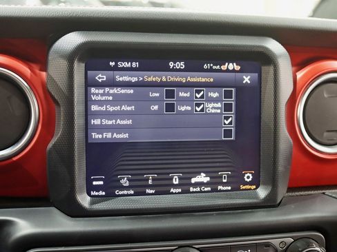 Used 2020 Jeep Gladiator Rubicon image 23