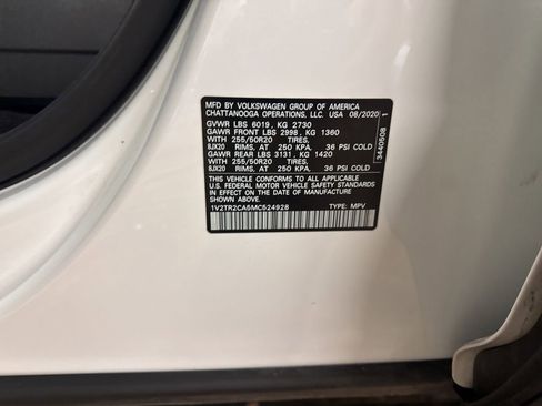 Used 2021 Volkswagen Atlas SEL Premium image 31