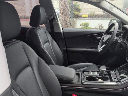 Used 2023 Audi Q8 Premium Plus w/ Premium Plus Package image 10