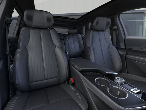 New 2026 Cadillac Lyriq V w/ LPO, Floor Liner Package image 17