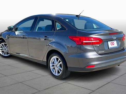 Used 2018 Ford Focus SE image 12