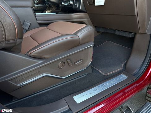 Used 2026 Ford F350 King Ranch w/ Chrome Package AWD/4WD image 50