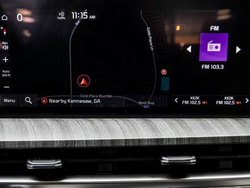 Used 2024 Kia Telluride EX w/ EX Captain's Chair Package image 23