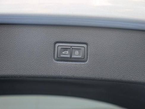 Used 2021 Audi Q7 2.0T Premium AWD/4WD image 27