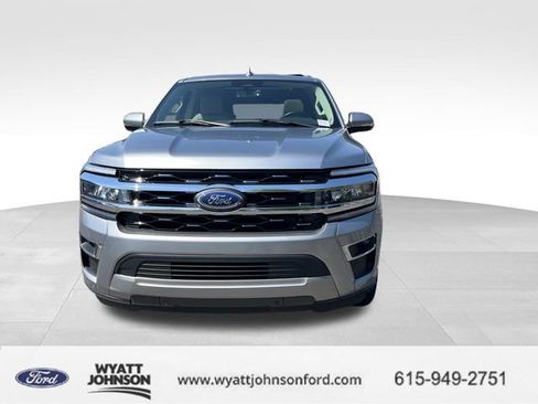 Used 2024 Ford Expedition Limited image 8