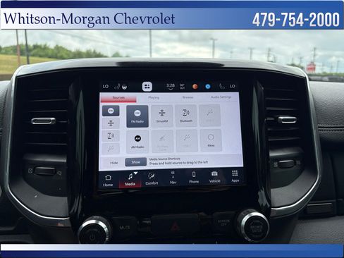 Used 2022 RAM 1500 Laramie AWD/4WD image 34