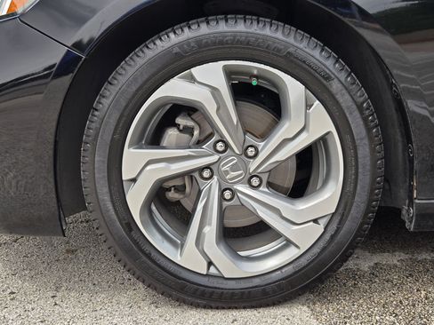 Used 2018 Honda Accord EX-L image 31