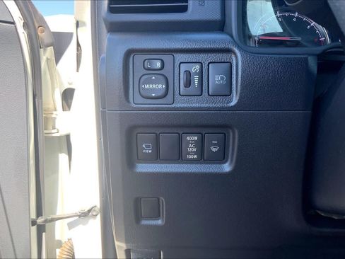 Used 2022 Toyota 4Runner Limited AWD/4WD image 36