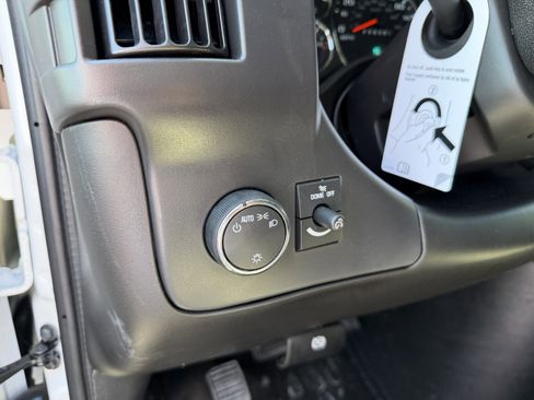 New 2026 Chevrolet Express 2500 w/ Driver Convenience Package RWD image 13