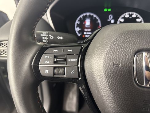 Certified 2025 Honda HR-V Sport image 21