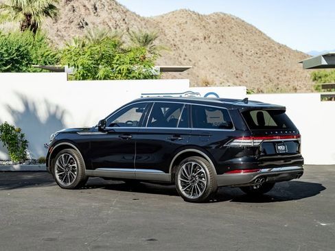 Used 2021 Lincoln Aviator Reserve w/ Equipment Group 201A image 9
