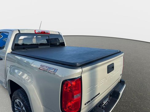 Used 2021 Chevrolet Colorado Z71 image 9