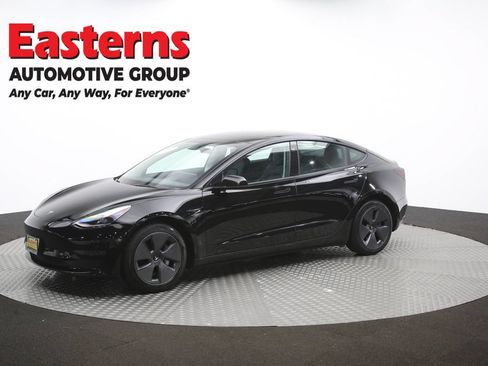 Used 2023 Tesla Model 3 Standard Range RWD image 54