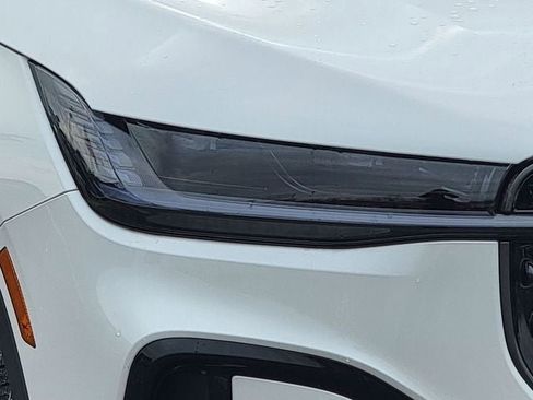 New 2026 Lincoln Nautilus Premier w/ Equipment Group 102A image 16