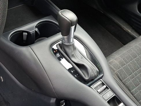 Used 2023 Honda HR-V LX image 14