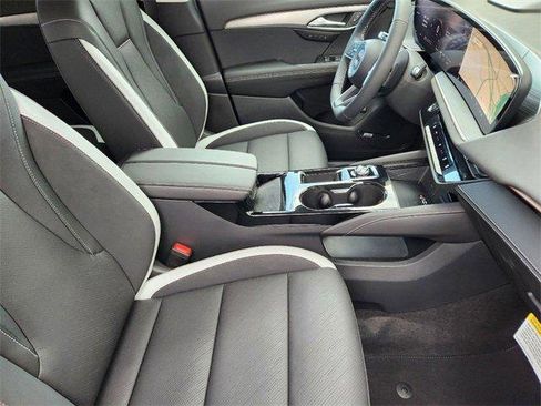 New 2025 Buick Envision Sport Touring image 10