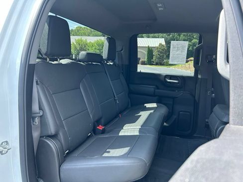 Used 2025 Chevrolet Silverado 2500 W/T AWD/4WD image 40