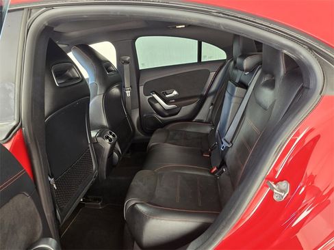 Used 2020 Mercedes-Benz CLA 250 CLA 250 image 8