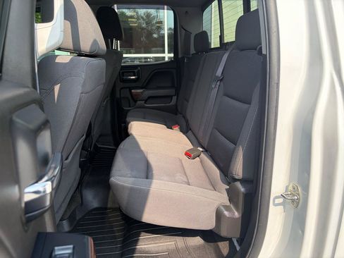 Used 2017 GMC Sierra 1500 SLE w/ SLE Value Package AWD/4WD image 36