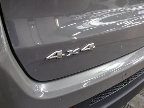 Used 2022 Jeep Compass Limited image 10