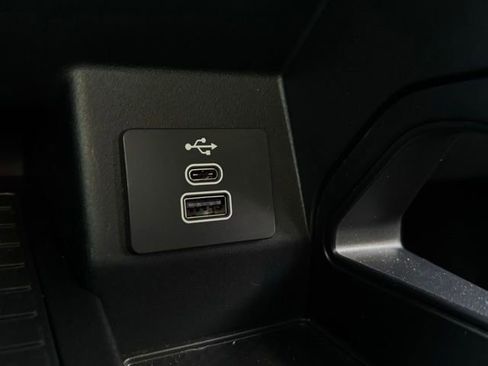 New 2025 Ford Ranger XLT w/ FX4 Off-Road Package image 38