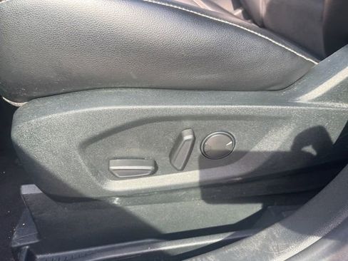 Used 2022 Ford Edge ST w/ Equipment Group 401A image 23