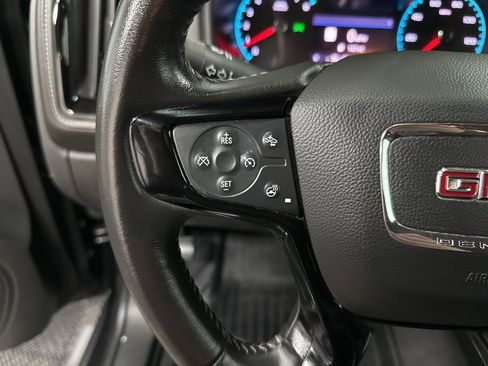 Used 2022 GMC Canyon Denali w/ Denali Black Edition Package image 17