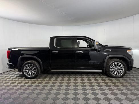 Used 2024 GMC Sierra 1500 Denali AWD/4WD image 7