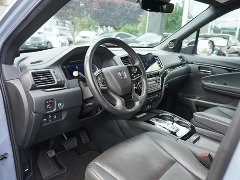 Used 2022 Honda Pilot Black Edition image 11