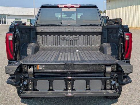 New 2026 GMC Sierra 2500 Denali w/ Denali Reserve Package image 14