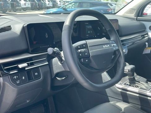 New 2026 Kia Sportage EX image 9