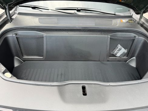 Used 2025 Rivian R1S Adventure AWD/4WD image 26