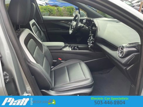 Used 2024 Chevrolet Blazer EV LT image 49